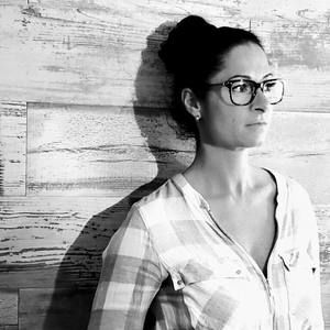 Meet your Posher, Genevieve